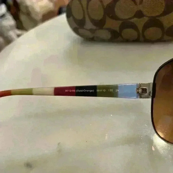 COACH BROWN/GOLD HC 7003 /L012 KRISTINA SUNGLASSES - Picture 4 of 10